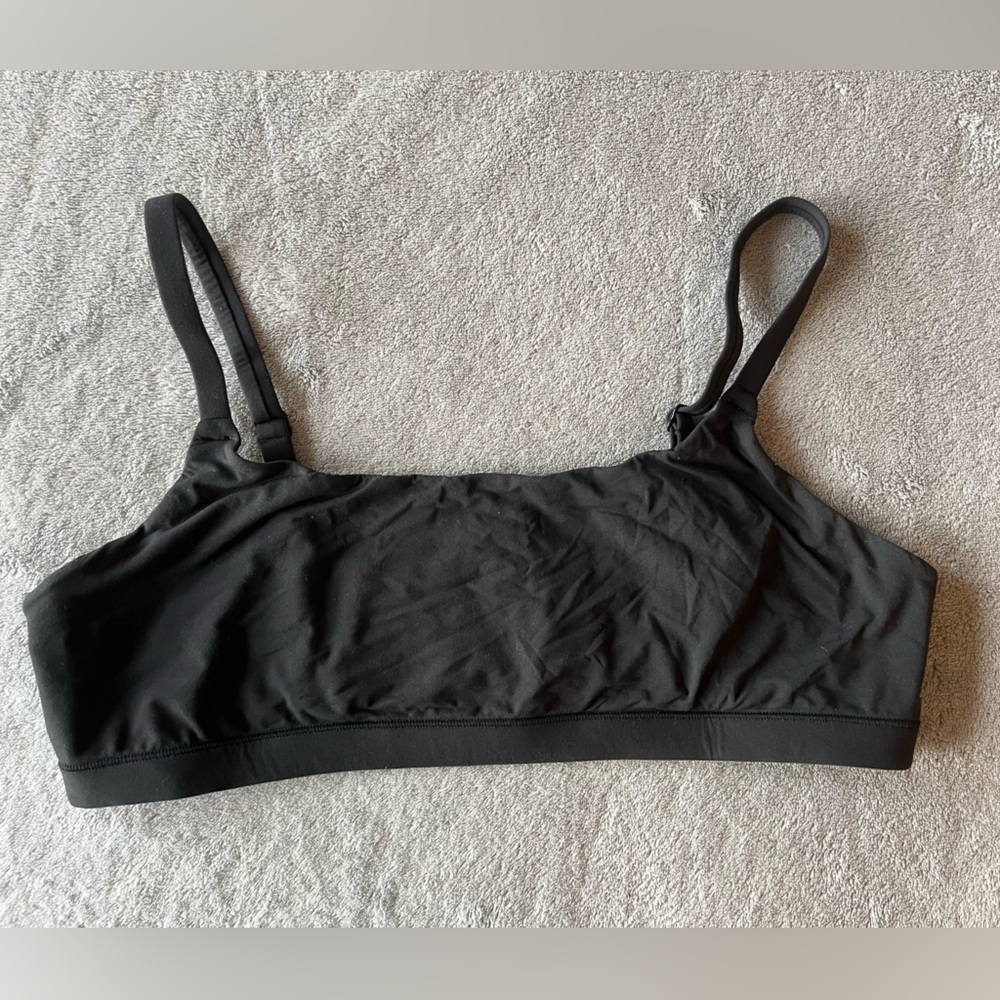 SKIMS Fits everybody scoop neck bra